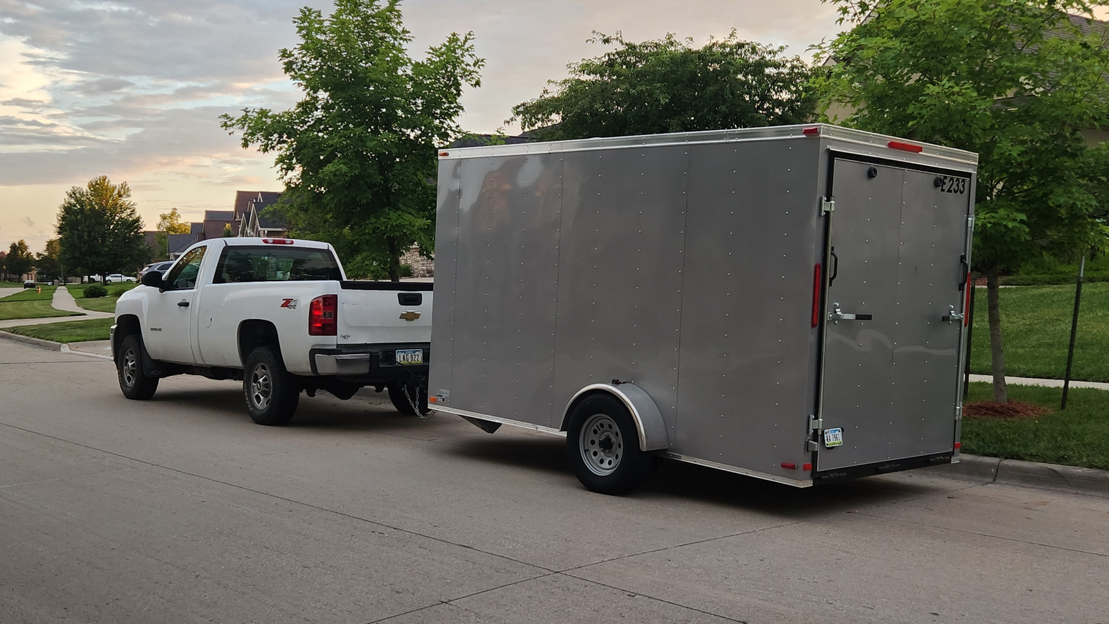 Best Enclosed Trailer Rental Services: Your Ultimate Guide